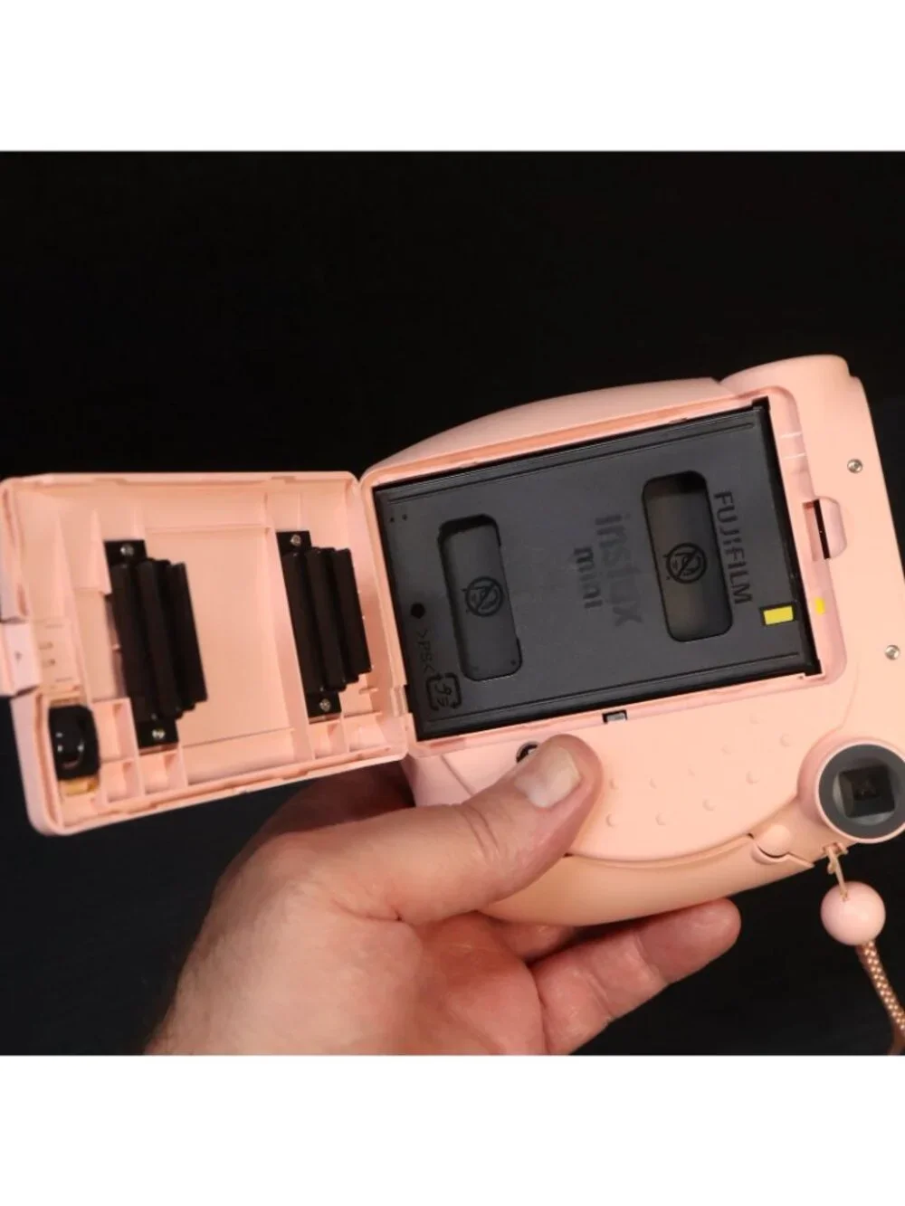 Fujifilm Instax Mini 7+ Instant Camera - Light Pink